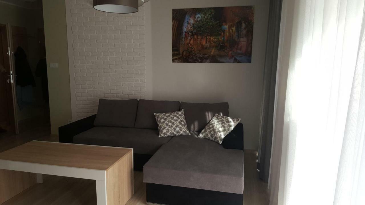 Wroclaw Apartamenty Kepa Mieszczanska Exterior photo