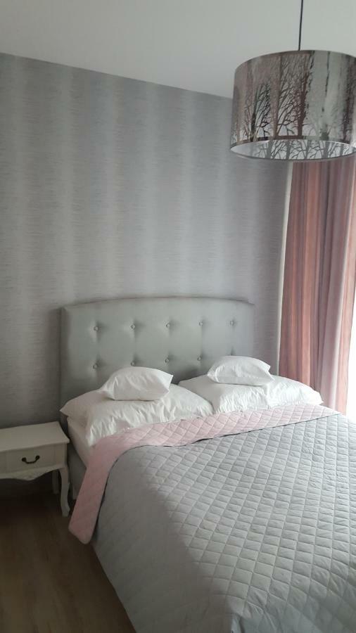 Wroclaw Apartamenty Kepa Mieszczanska Exterior photo
