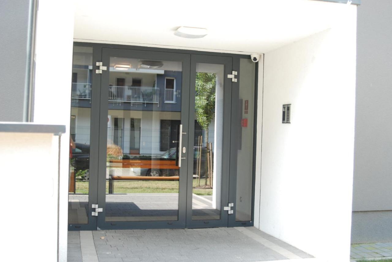 Wroclaw Apartamenty Kepa Mieszczanska Exterior photo